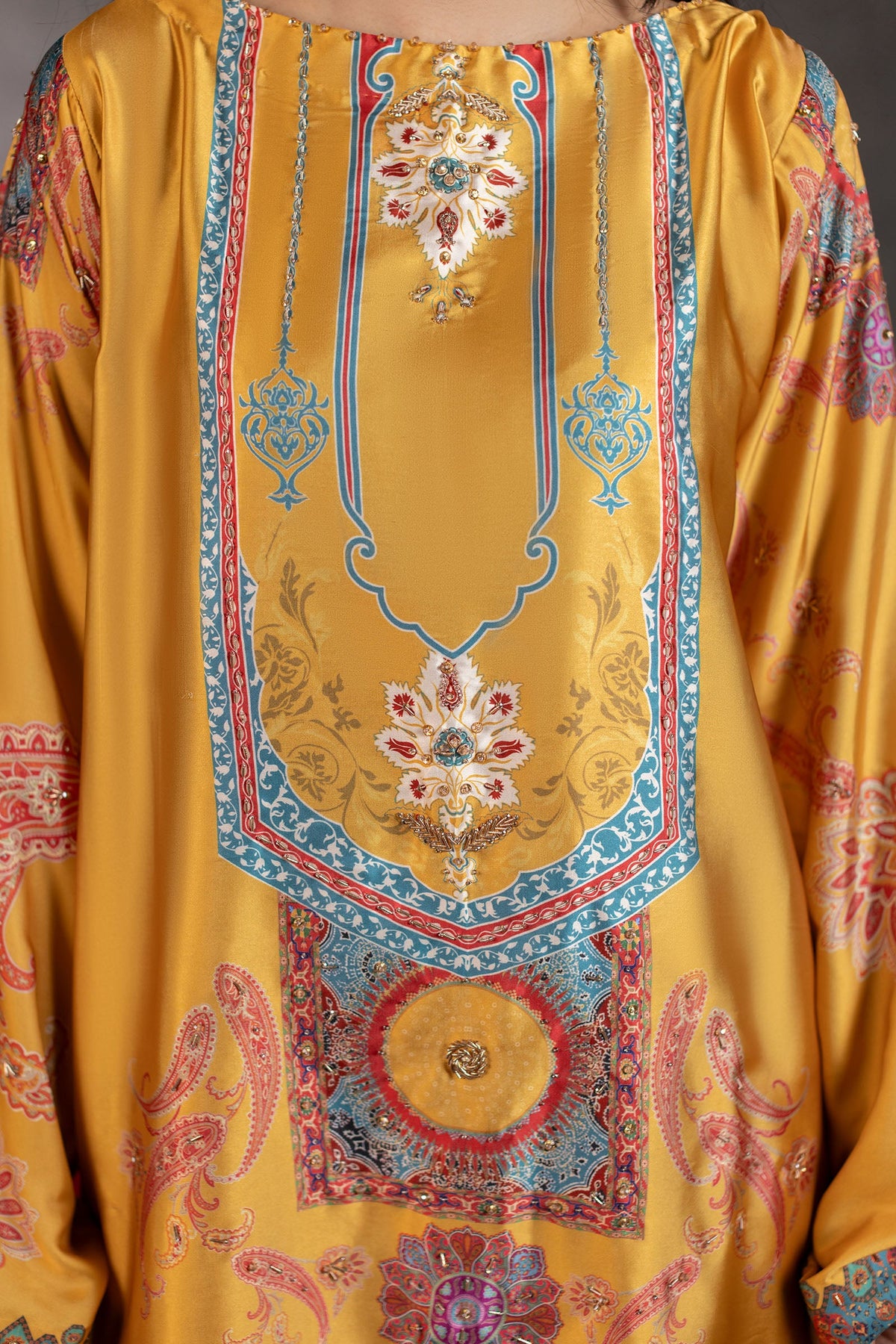 Mustard Muse Shamoze Silk Kaftan Suit – view 4