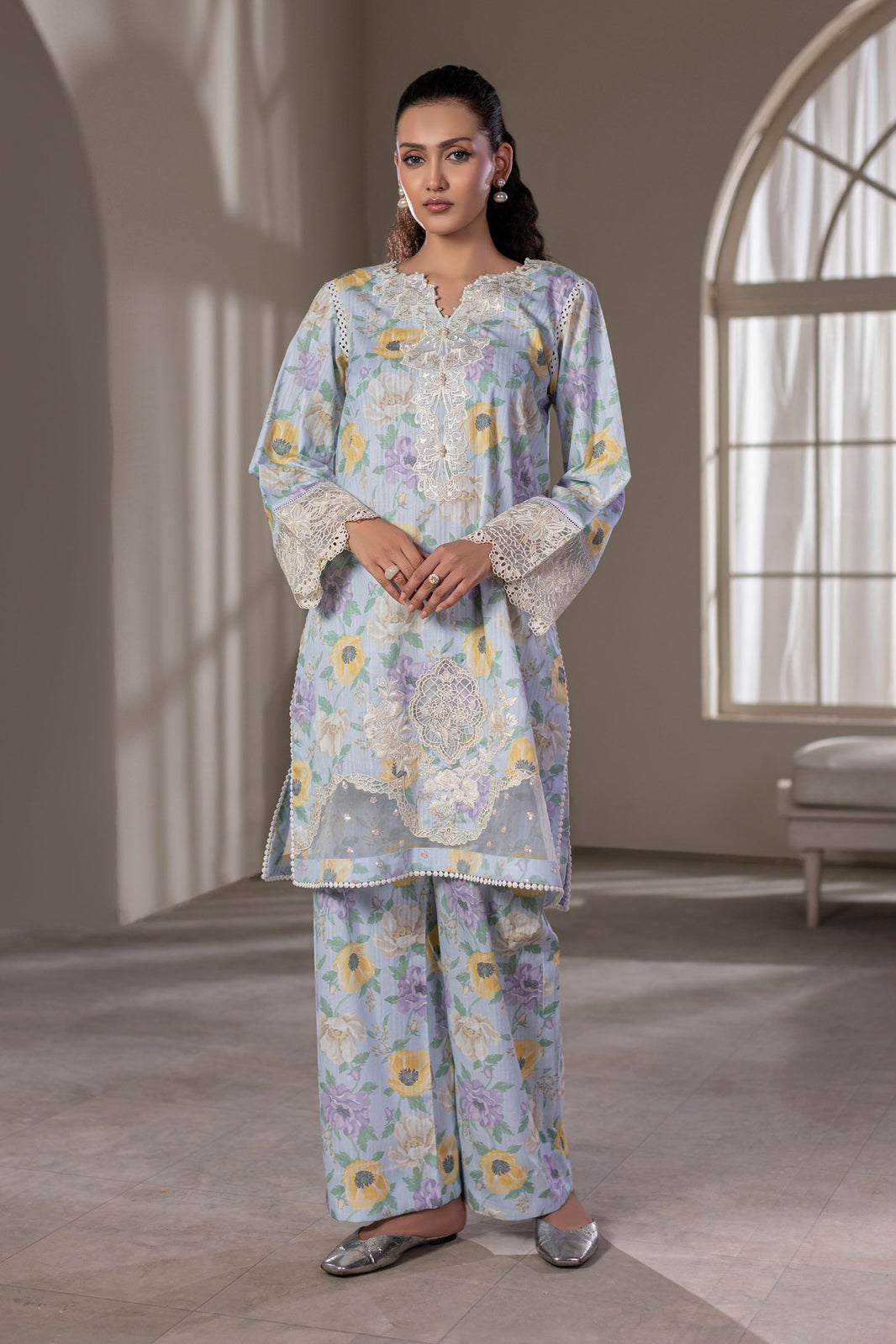 Cream White Embroidered Cotton Suit